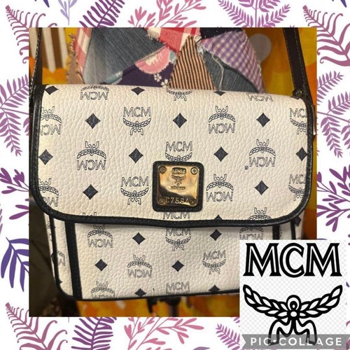 Good condition mcm shoulder - condition,