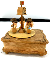 Schmid Music Box Wood Dancing