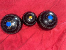 Drakes Pride  bowls size 5M E9