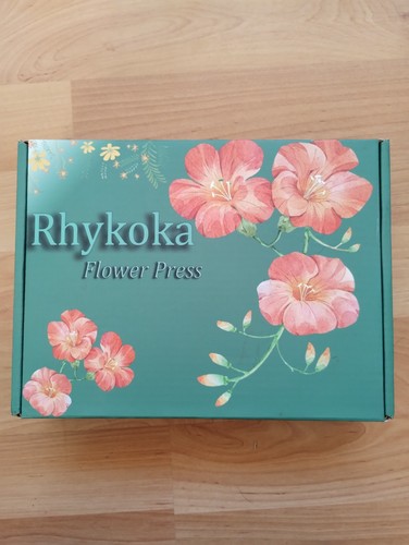 Wooden flower press kit