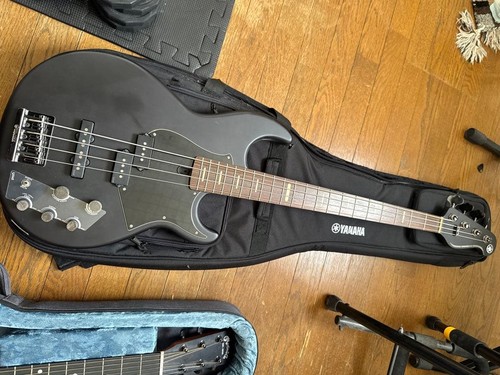 Yamaha 734a electric bass - 734a,