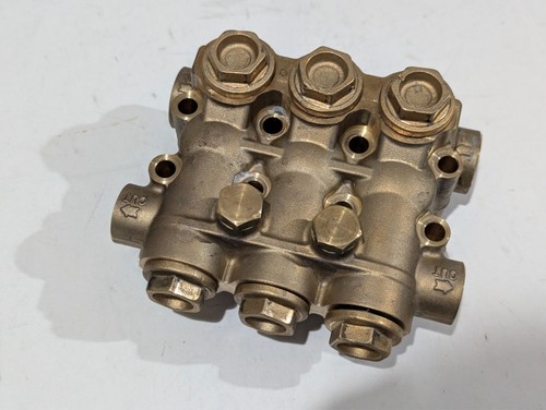 Comet pressure washer pump - comet,
