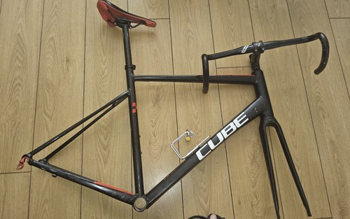 Cube attain alloy - cube,