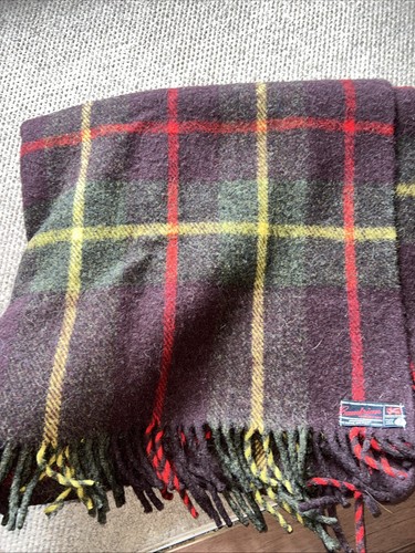 Welsh wool blanket knee - wool,