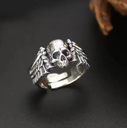 Retro gothic skull wing ring - retro,