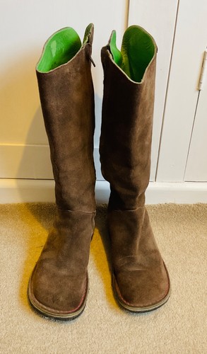 Camper size brown suede knee - 3,