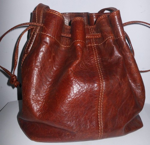 The bridge chestnut - chestnut, brown