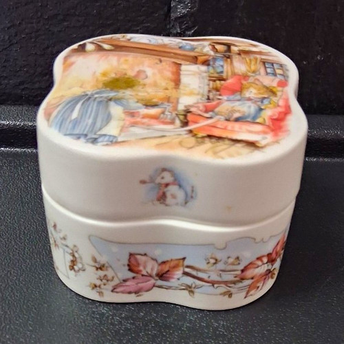 Royal doulton winter brambly - royal,