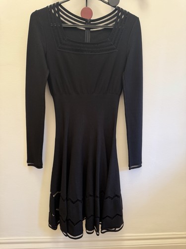 Alaia black skater - black, size