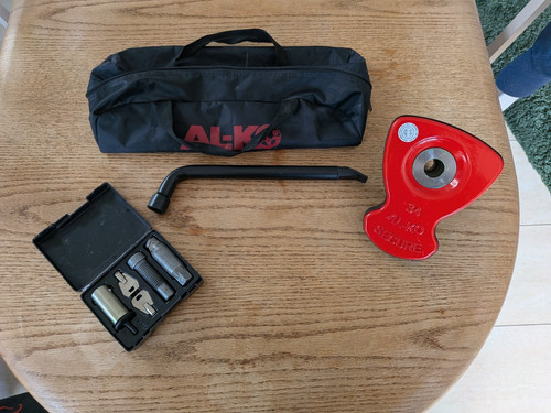 Caravan alko secure - caravan, wheel