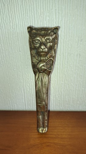 Victorian lion headed nut - lion,