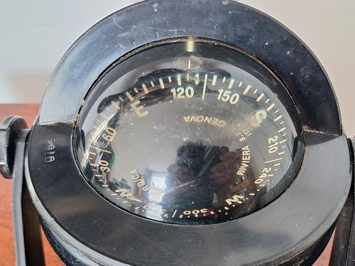 Riviera genova marine - genova, compass,