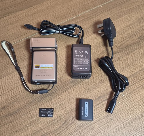 Sony hdr tg3e handycam - sony,