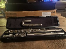 Yamaha YFL-212 Flute