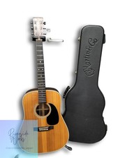 MARTIN D-28 Acoustic Guitar