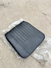 New Early Land Rover 110/90