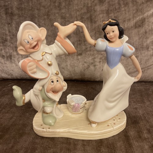Lenox disney showcase - lenox,