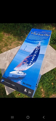 New victoria radio - tt,