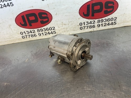 Hydraulic cylinder reel motor