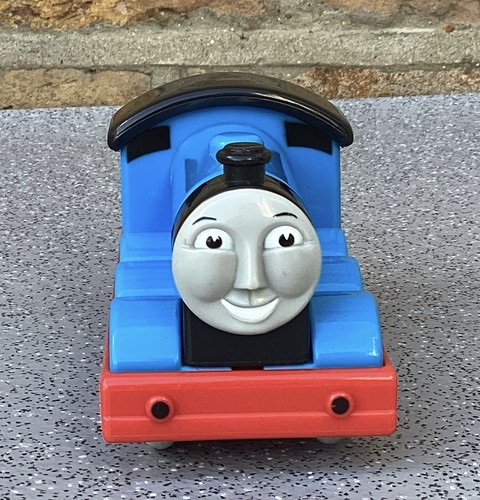 Thomas the tank engine - thomas,