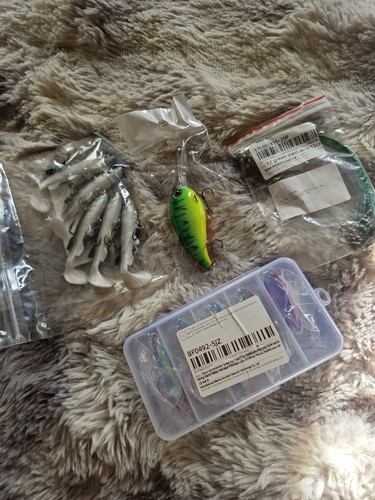Fishing items mixed bag - fishing,