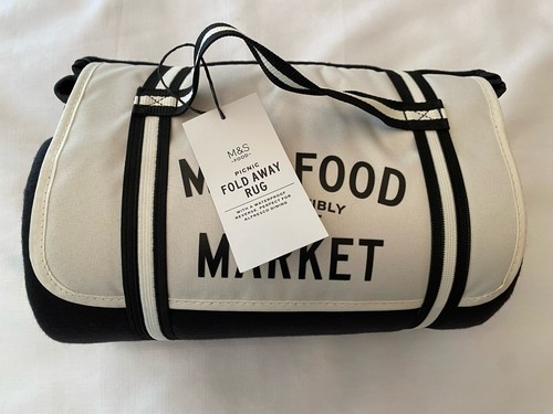 Foldaway picnic blanket - foldaway, /
