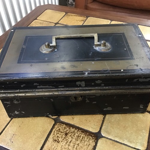Vintage cash tin box - cash, box/metal