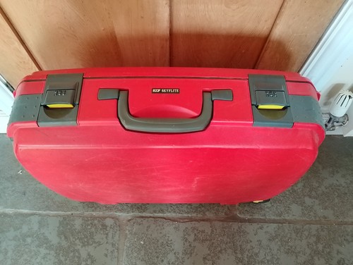 Skyflite red suitcase - skyflite,
