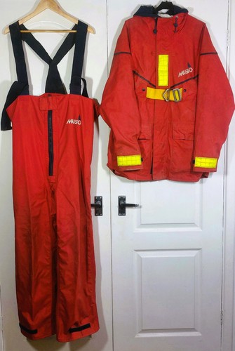 Musto vintage red waterproof - red,