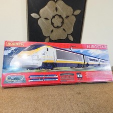 HORNBY RAILWAYS  OO GAUGE