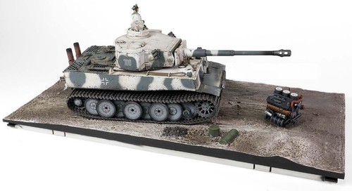 Tank model kit forces valor - model,