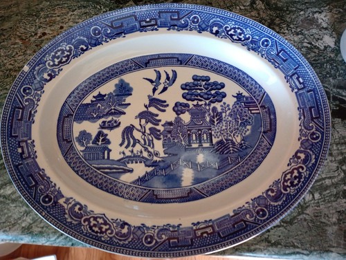 Old willow pattern serving - willow,