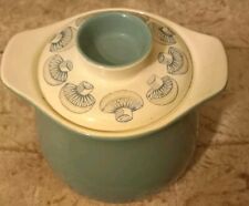 Poole Pottery casserole dish 2