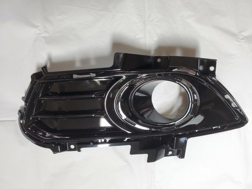 Fog light trim bezel - trim, black