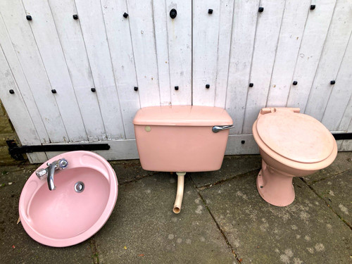 Armitage shanks pink ceramic - armitage,