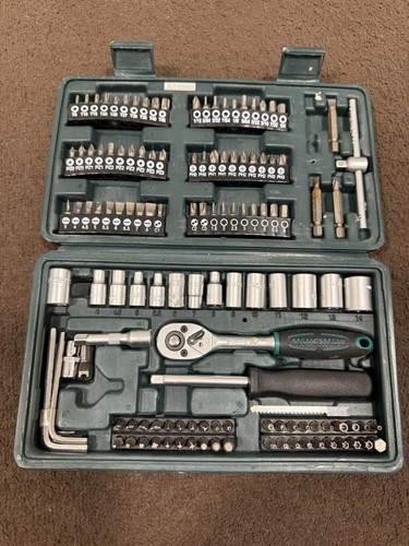 Mannesmann socket and bit - and, set