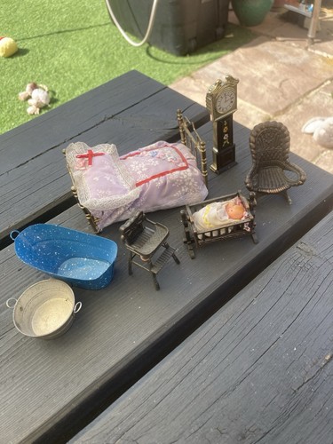 Vintage dolls house metal - vintage,
