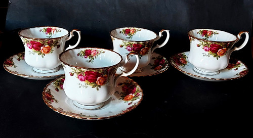 Four royal albert - four, country