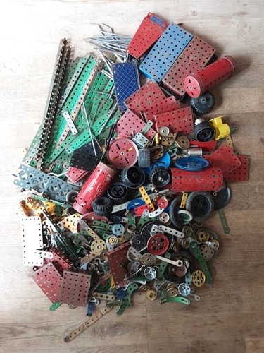 Meccano mixed bundle - meccano,