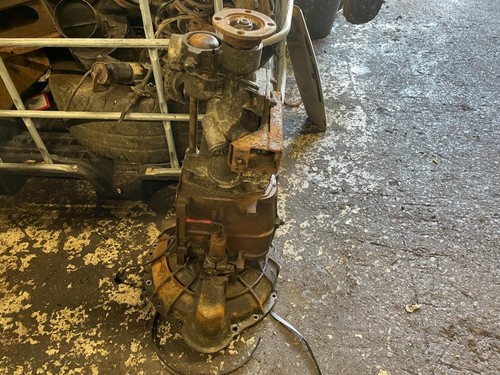 Midget 1500 gearbox - mg,