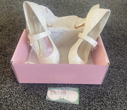 Ivory wedding shoes - ivory,
