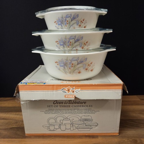 New box vintage pyrex - new,
