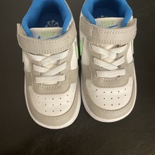 NIKE Air Force 1   Low EASY ON Baby Infant Trainers  grey SIZE 6.5 UK 23.5 Eu