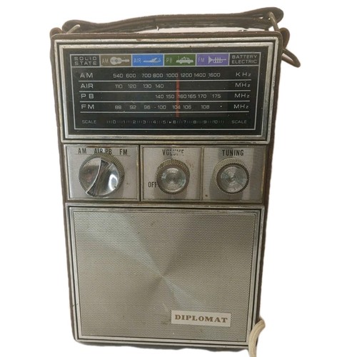 Diplomat vintage transistor - diplomat,