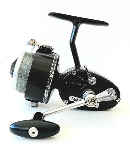Vintage fishing reel - fishing,