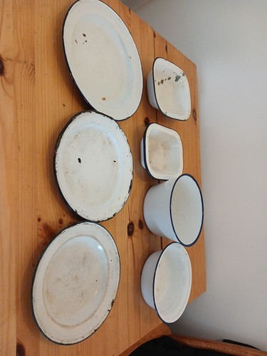 Vintage tin enamel - vintage, plates