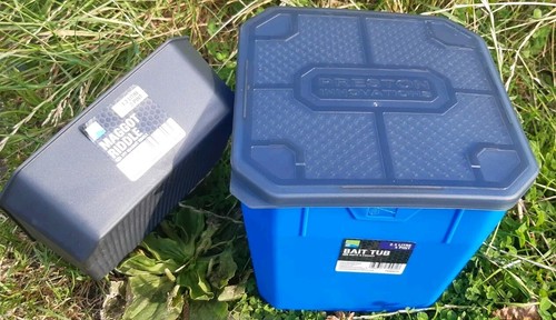 Preston blue 4pint bait - bait, box
