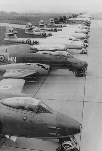 Gloster meteor aviation - gloster,