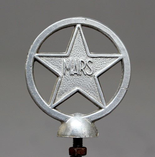 Vintage fender figure - vintage, emblem