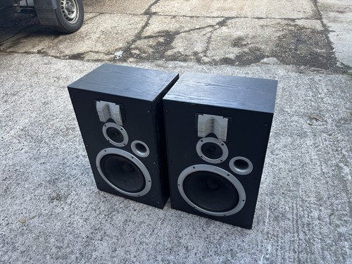 Pair jamo vintage speakers - pair,